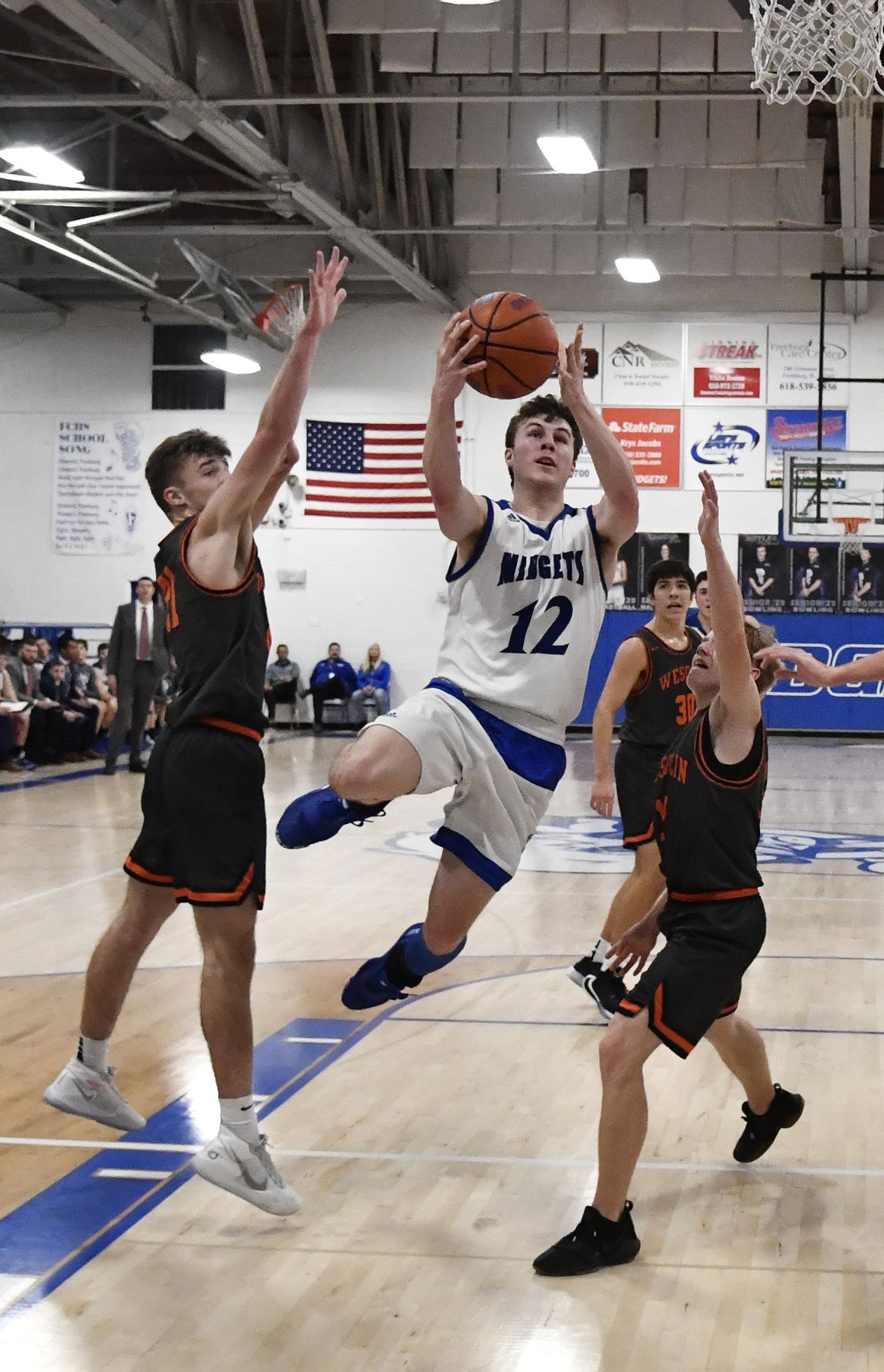 Freeburg 51, Wesclin 37